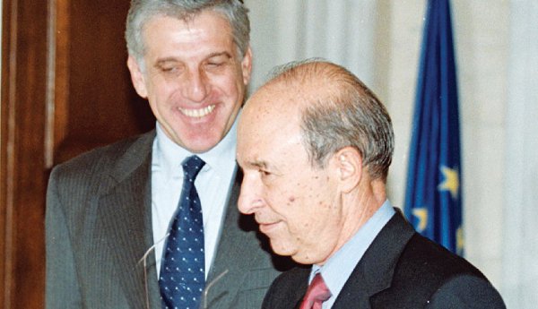 simitis147
