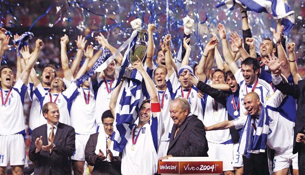 euro2004698