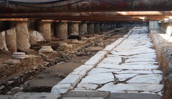 ypogeia453