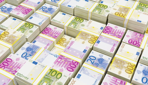euro3698