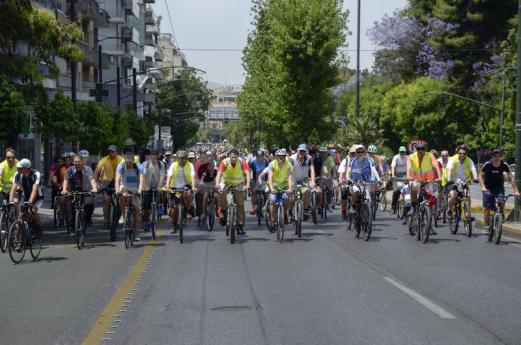 1368975888-6th-annual-nationwide-bicycle-protest-ride-in-athens_2068397 1368975888-6th-annual-nationwide-bicycle-protest-ride-in-athens_2068397