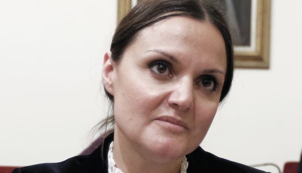 nea_foto_distilo