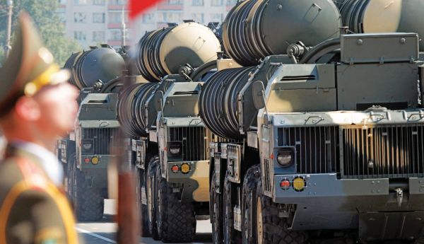 belarus-deployed-advanced-s-300-missile-defense-system-near-nato-borders_a