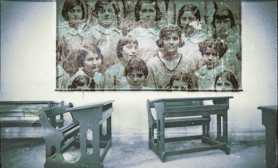 24_f1_maria_stefosi_eikastikes_fotografies-mnimes_apo_to_averofeio_gymnasio_alexandreias