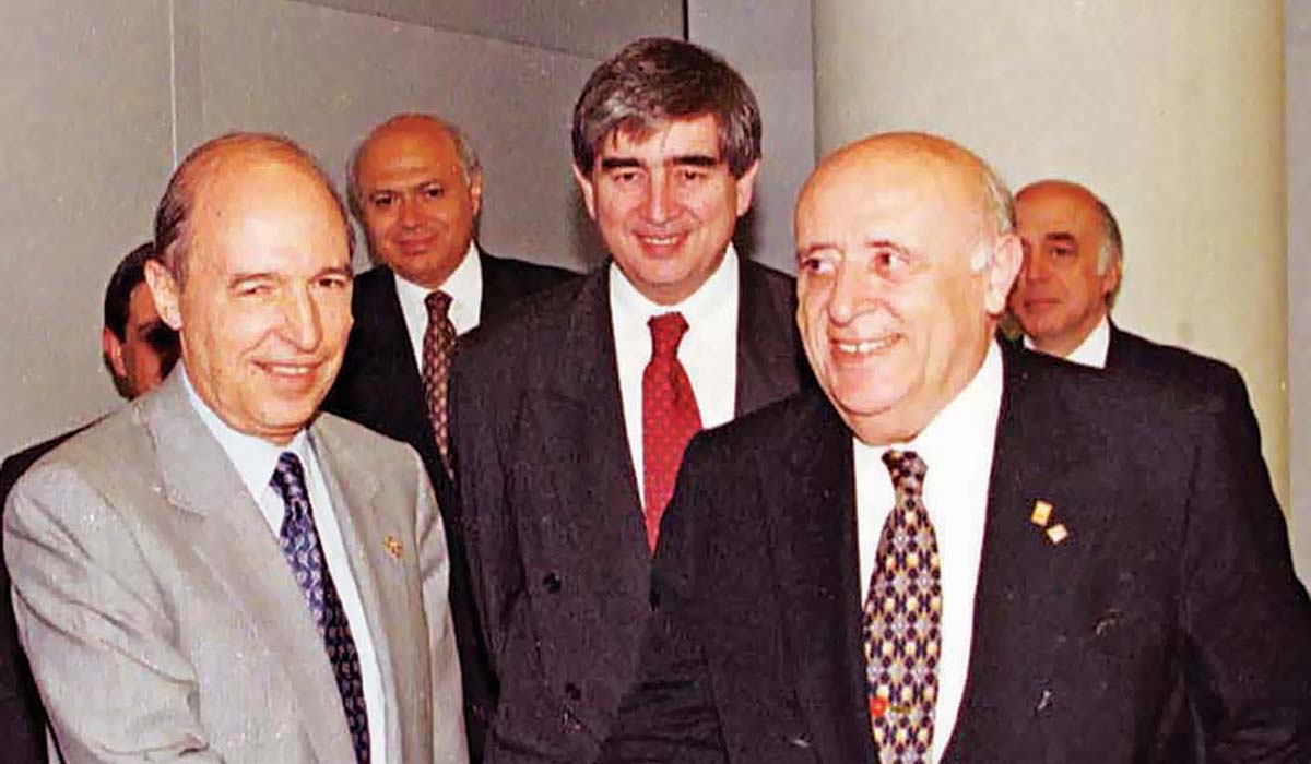 Αποκαλύψεις-σοκ για την προδοσία του Σημίτη στη Μαδρίτη!