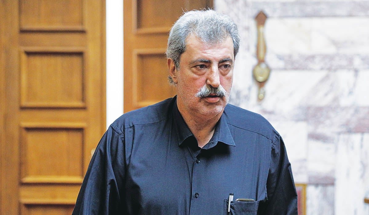 Μαλλιά κουβάρια στον ΣΥΡΙΖΑ
