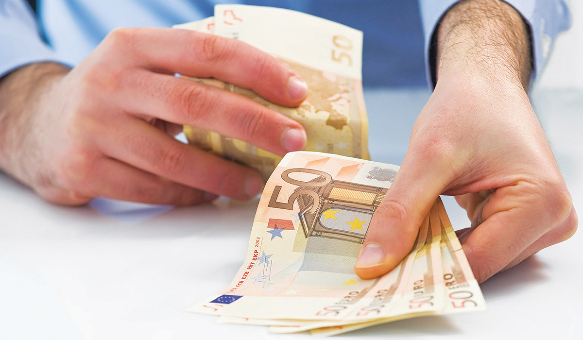 Βαρέα – ανθυγιεινά: Μεγαλύτερο επίδομα σε πυροσβέστες και υγειονομικούς