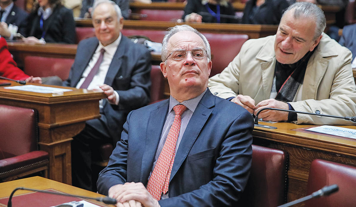 Στη Βουλή (με μισόλογα) τα αίτια του τραγικού δυστυχήματος