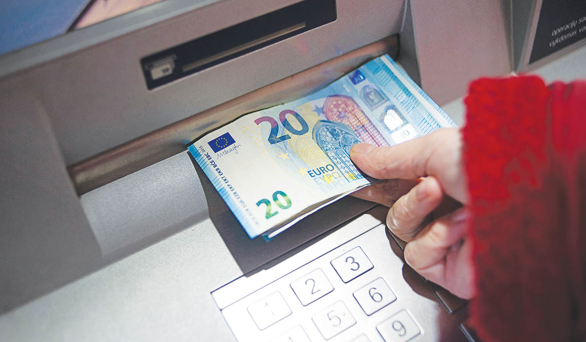 Η Εφορία άρχισε τους συμψηφισμούς
