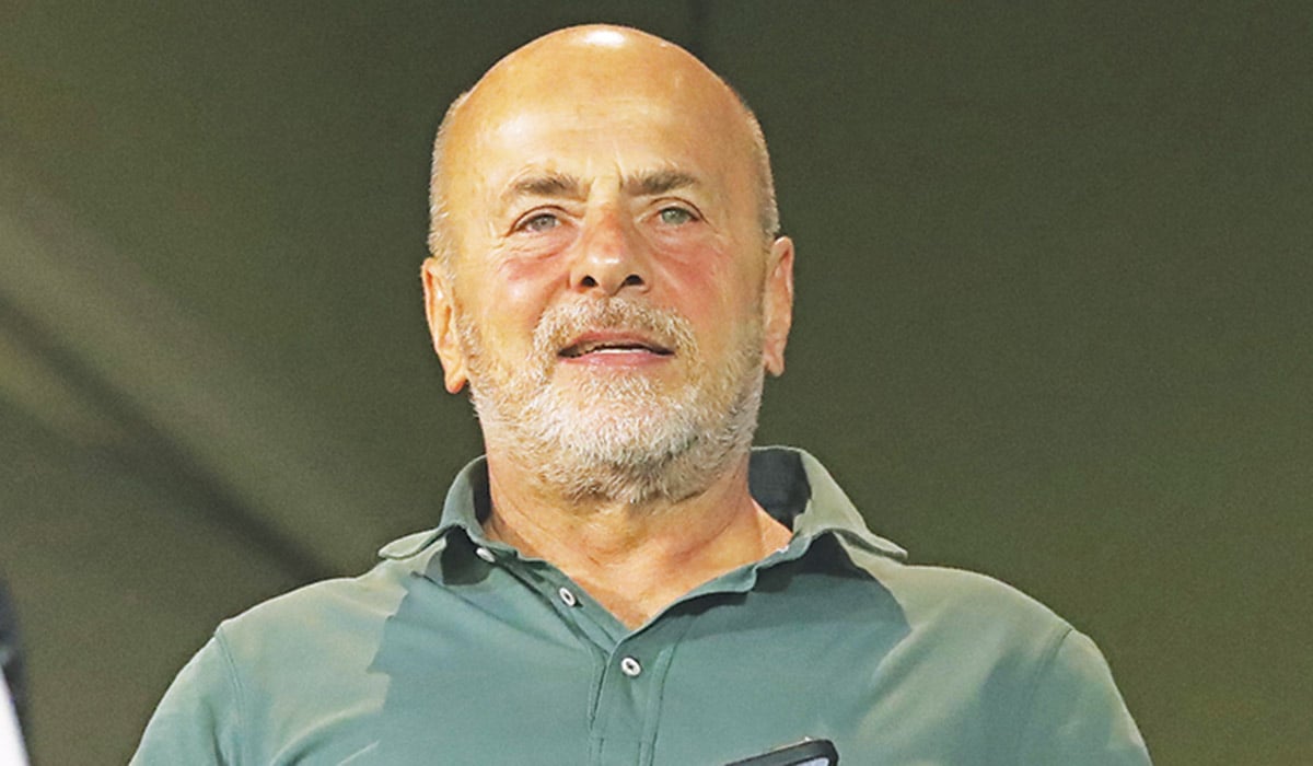 Γιάννης Αλαφούζος: Πέταξε την μπάλα στην εξέδρα της… Greek Mafia