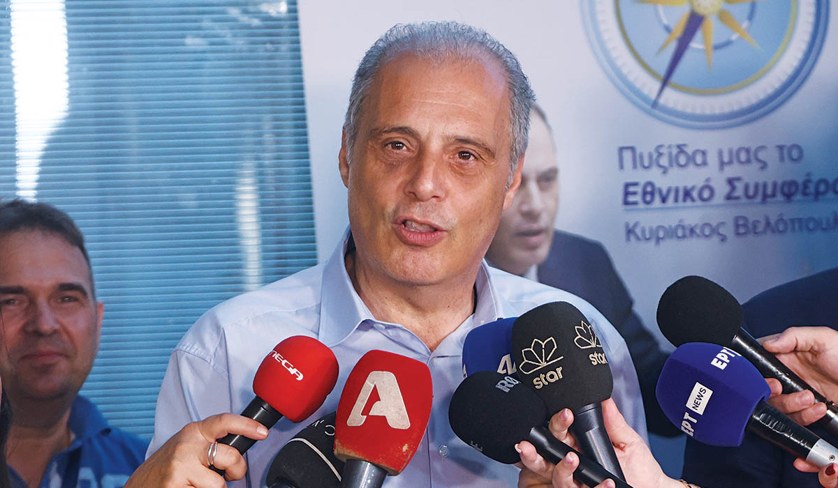 Ο Κυρ. Βελόπουλος ενισχυμένος παρά τον πόλεμο από την Πειραιώς