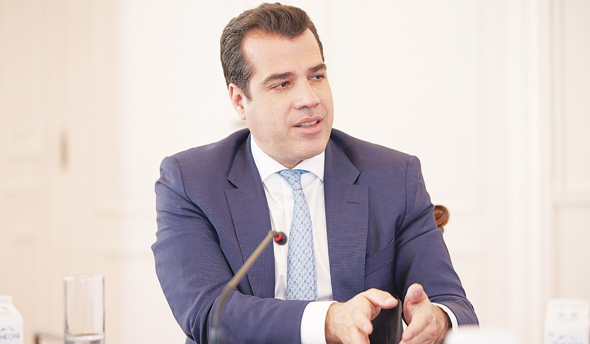 Ομολογία Πλεύρη για καμία νέα πρόσληψη στην Υγεία!