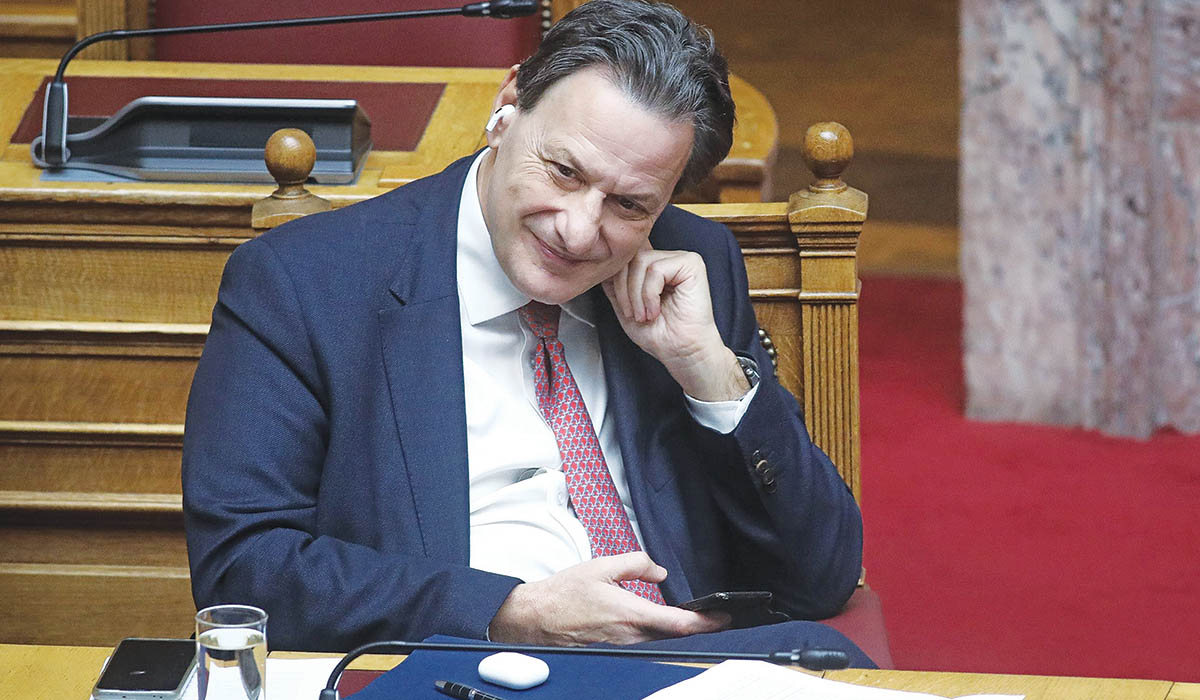 Ο… μαρτυριάρης Σκυλακάκης!