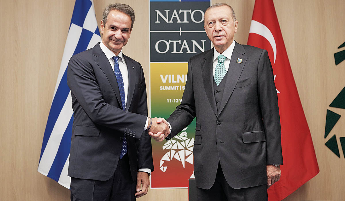 Θολή απάντηση από Μητσοτάκη για τους ισχυρισμούς Ερντογάν