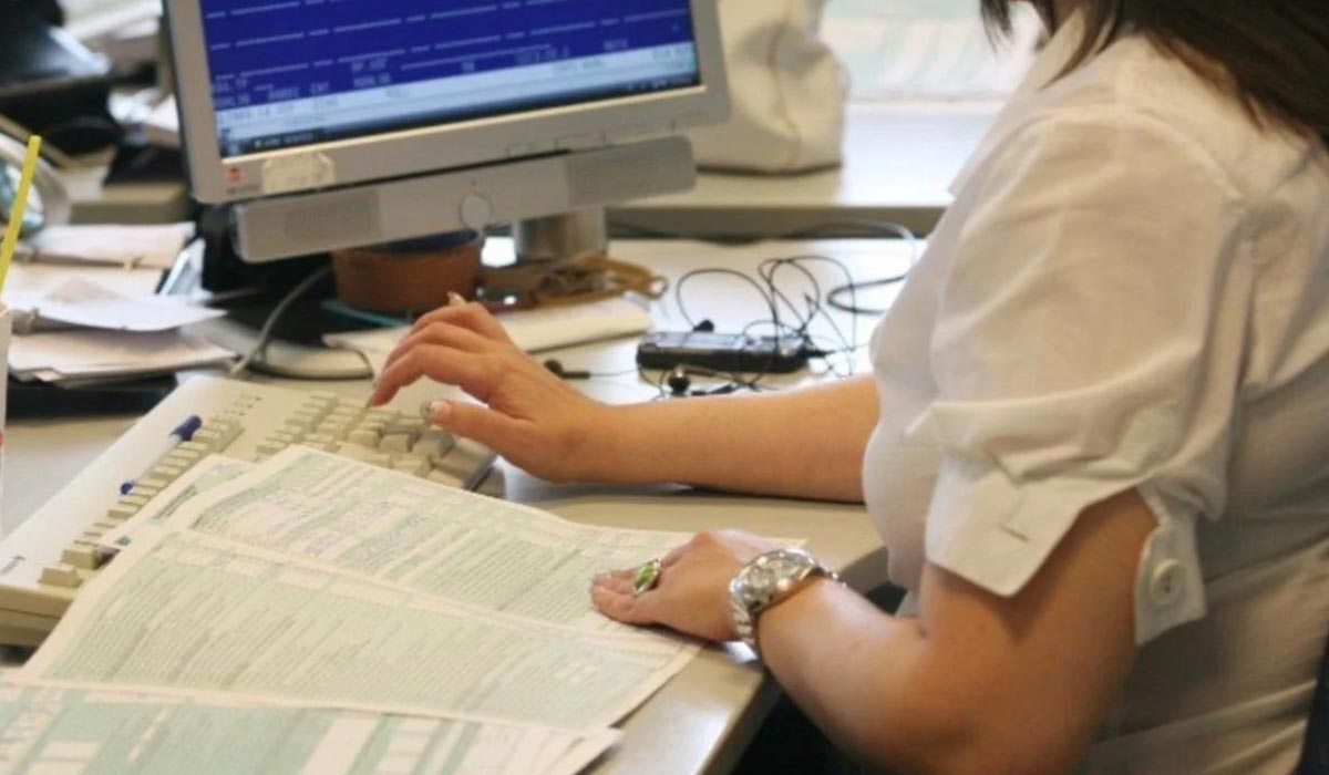 Παράταση στις φορολογικές  δηλώσεις έως 31 Αυγούστου