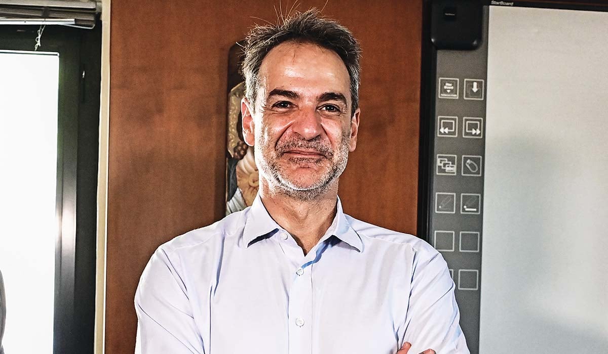 Κυριάκος Μητσοτάκης: Η Ελλάδα καίγεται και ο Μητσοτάκης γελάει!