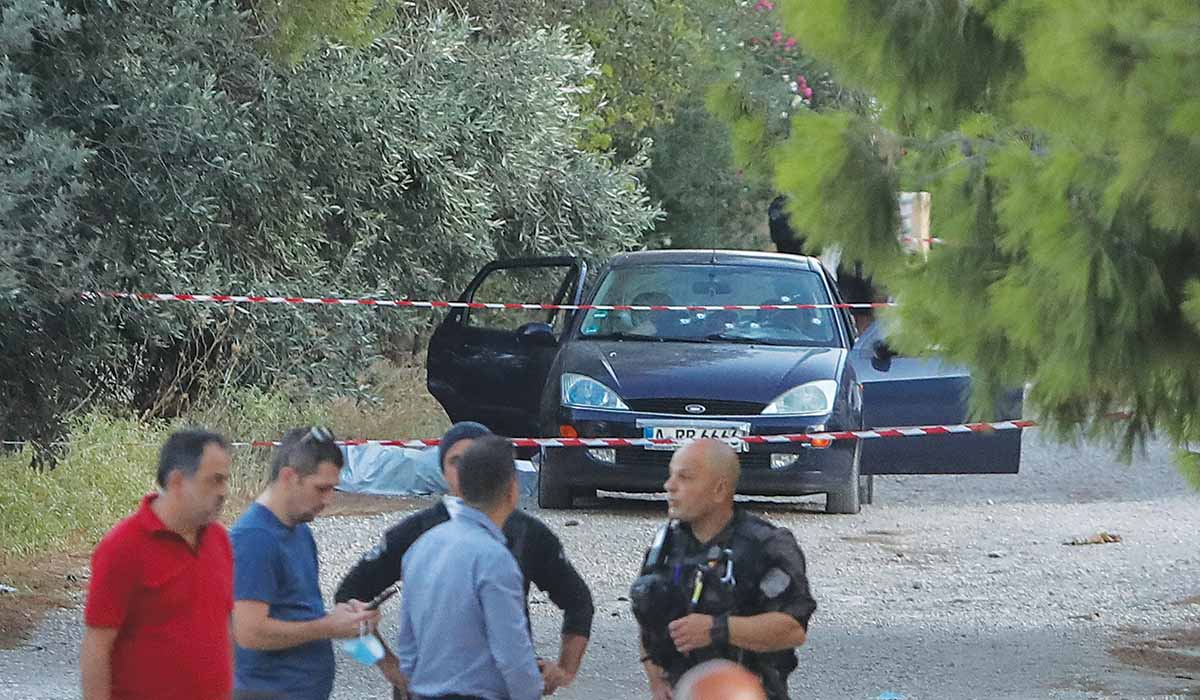 Οσμή κατασκοπευτικού θρίλερ πίσω από την εκτέλεση των έξι