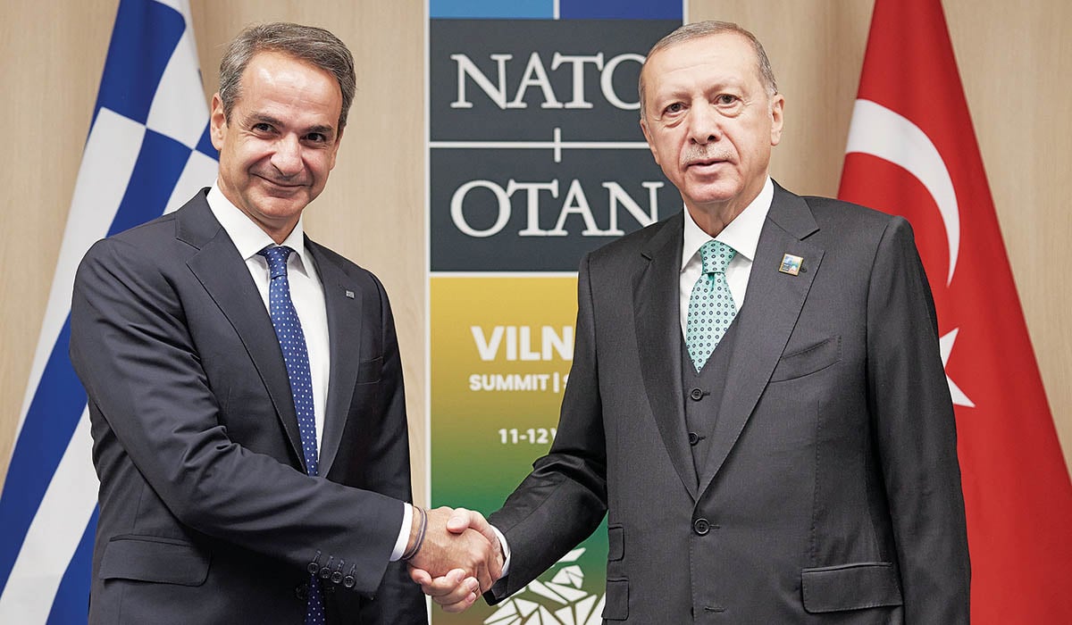 Δώρο της Ελλάδας στην Τουρκία η ΑΟΖ Ρόδου και Καστελόριζου!