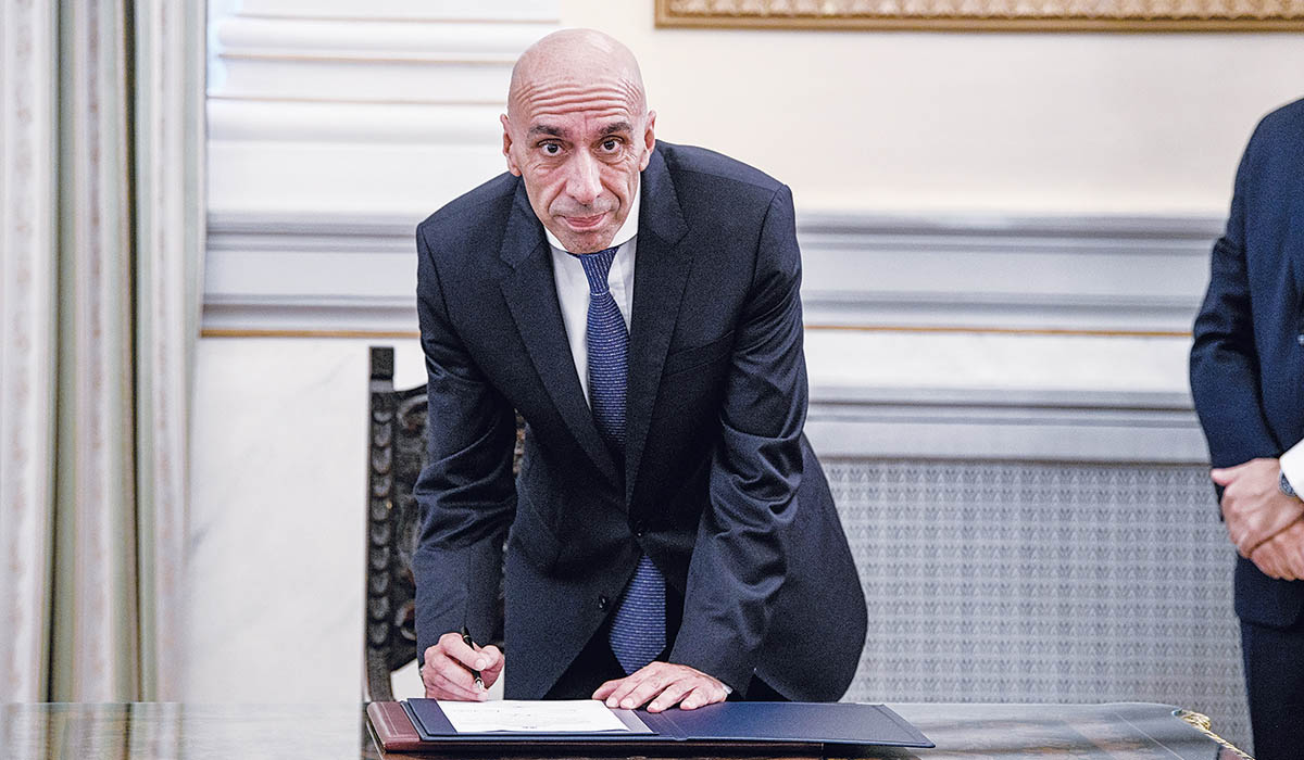 Τα έκαναν… θάλασσα με την ενίσχυση του Τύπου