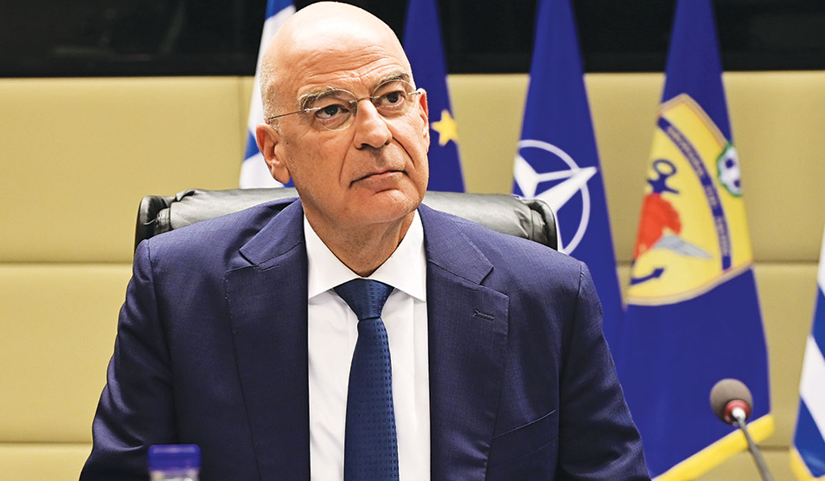 Διαφοροποίηση Δένδια από τη γραμμή στο Μεσανατολικό