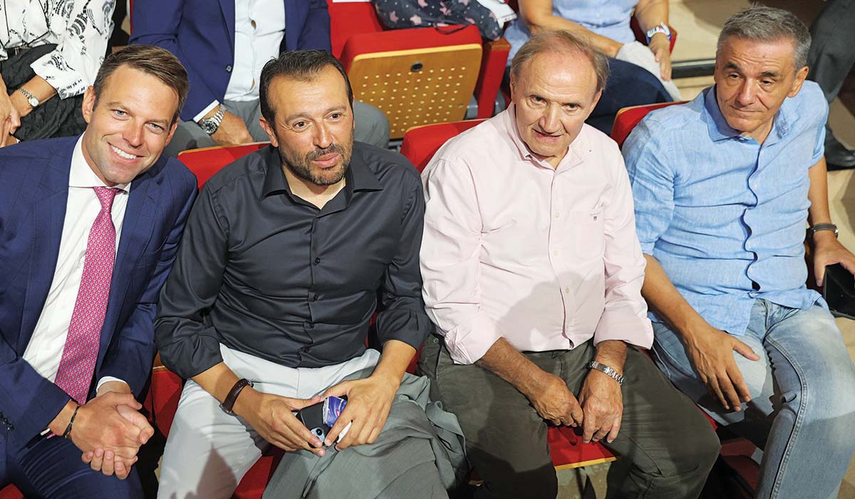 ΣΥΡΙΖΑ: «Στον αέρα» η διαγραφή Τζουμάκα