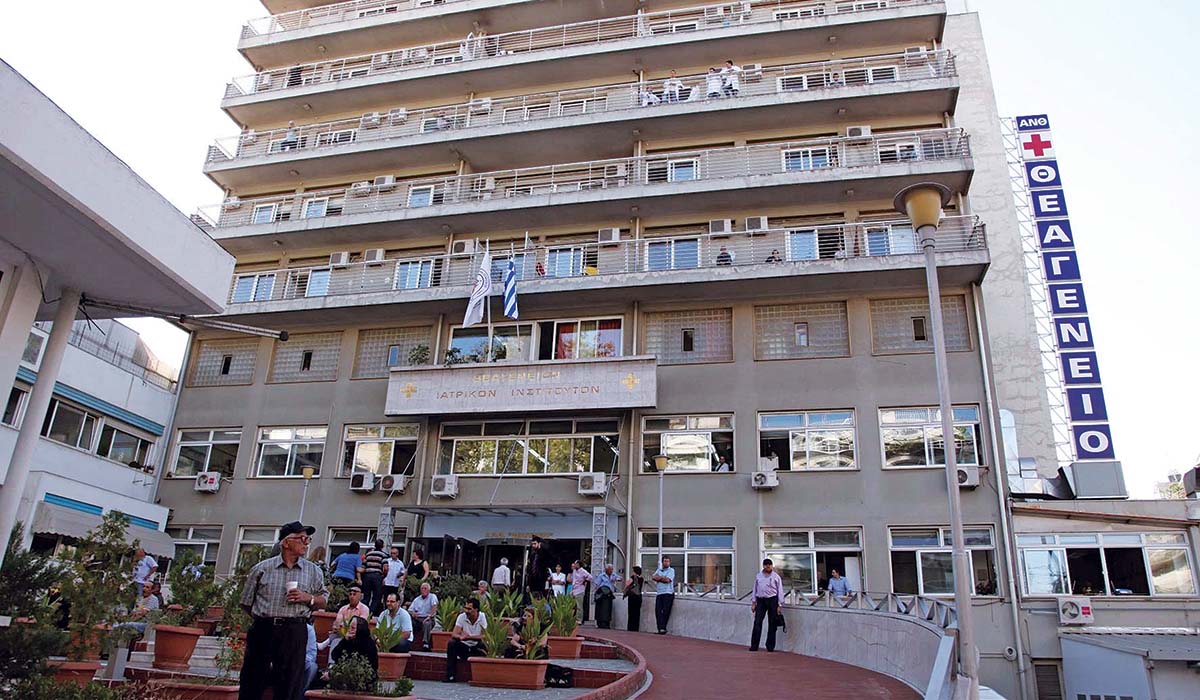 Απολύθηκε ο ογκολόγος που… πουλούσε ελπίδα