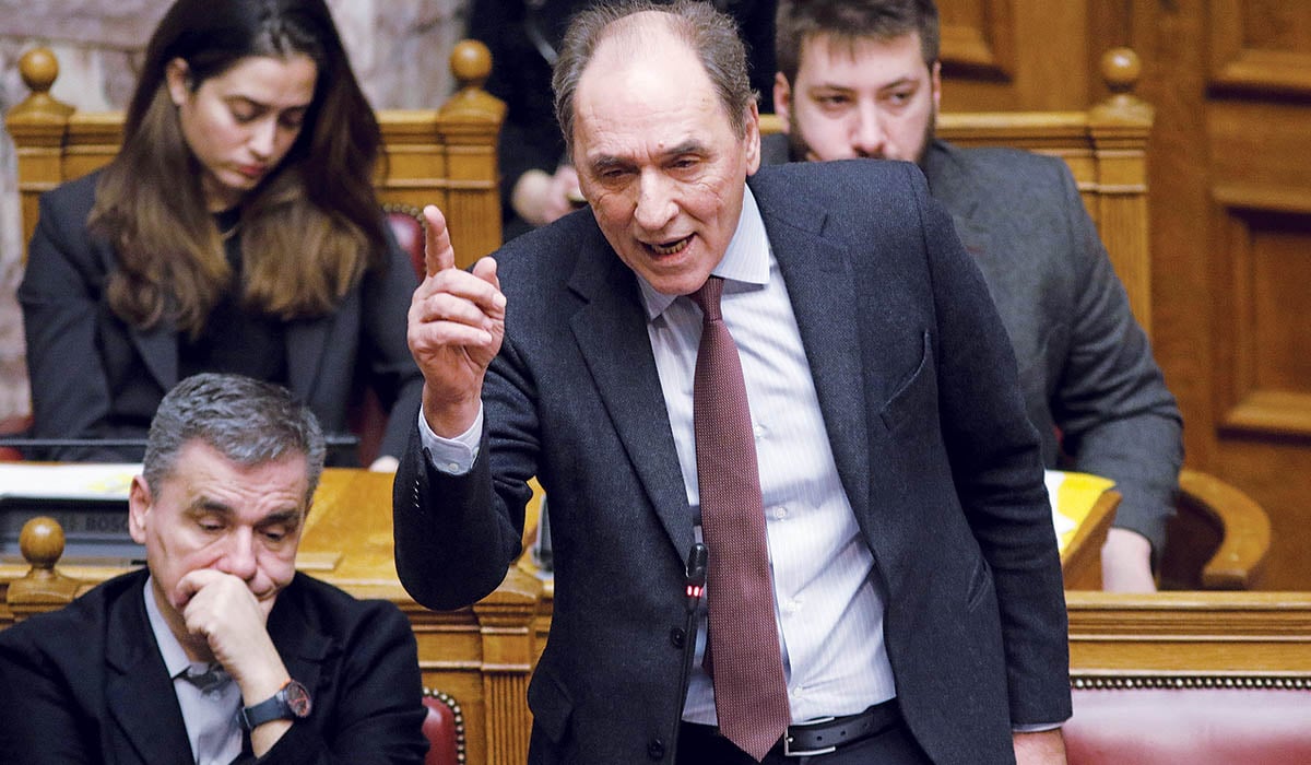 Ο Σταθάκης άνοιξε την πόρτα της εξόδου