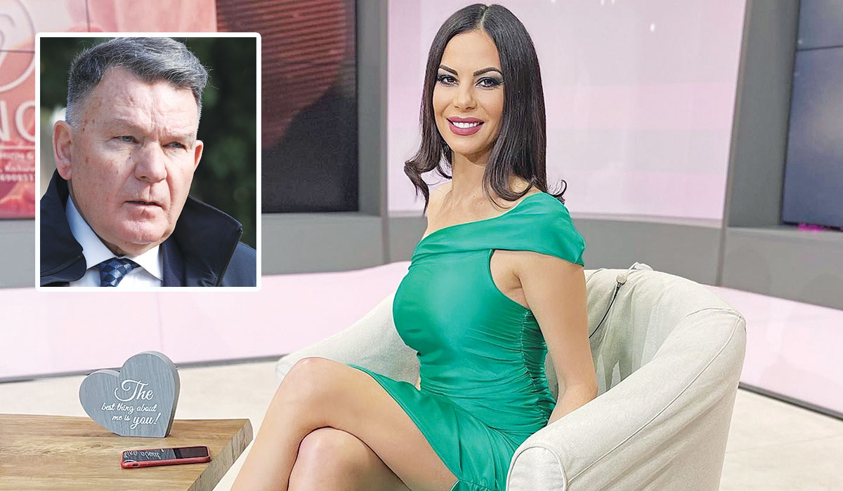 Συνελήφθη για κακούργημα η Βατίδου στη Γλυφάδα!