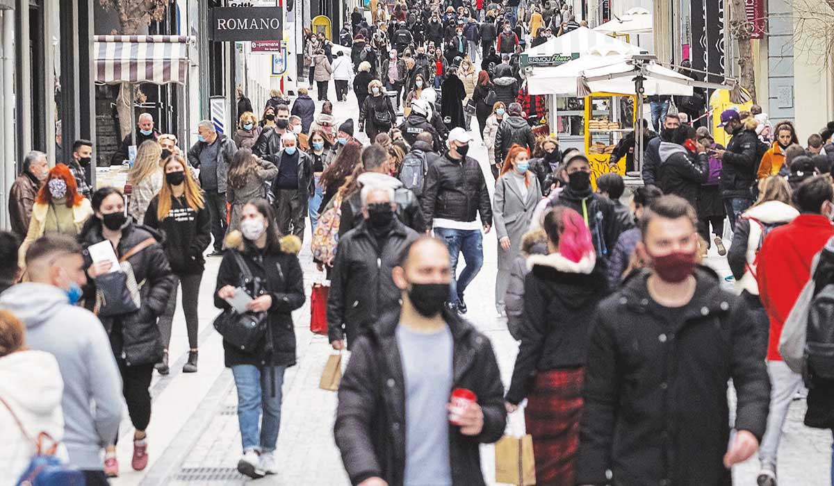 Covid: Επιστροφή στη χρήση της μάσκας!
