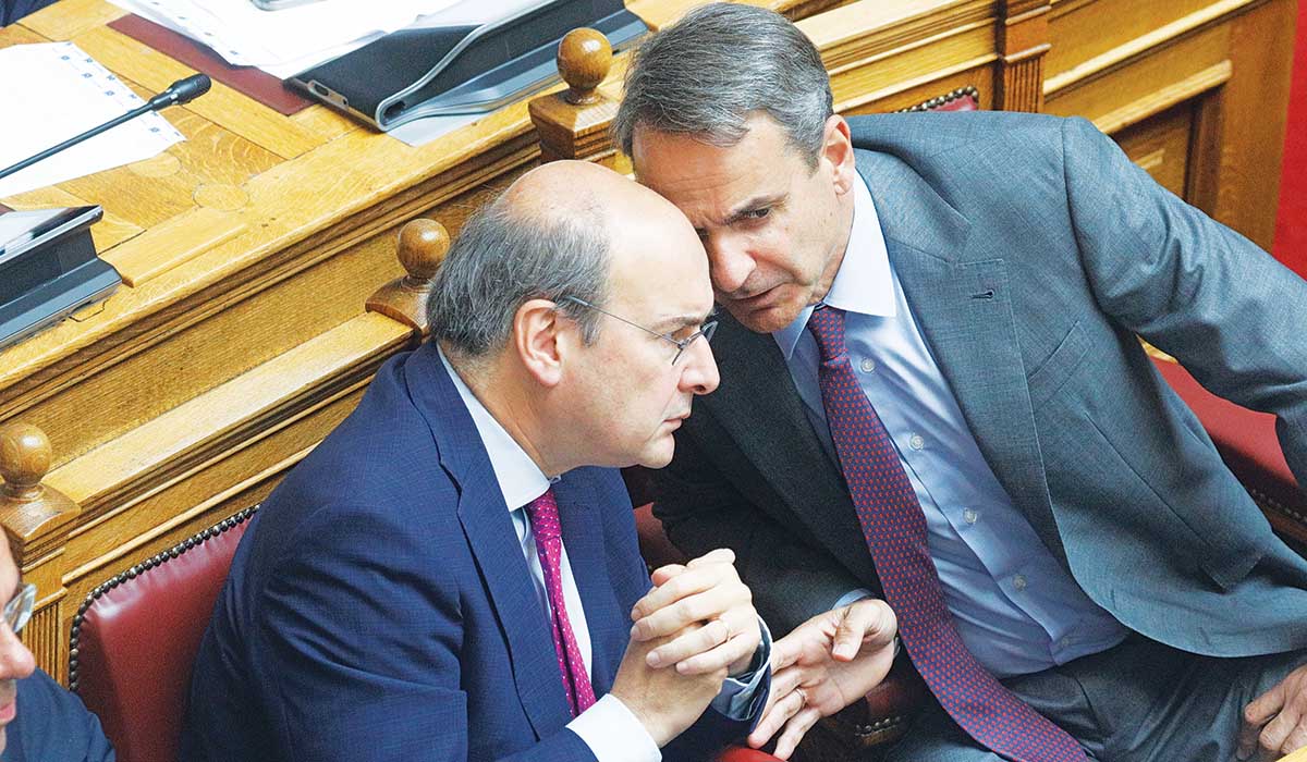 Ξεπουλάνε ΕΥΔΑΠ και ΕΥΑΘ από…  την πίσω πόρτα!