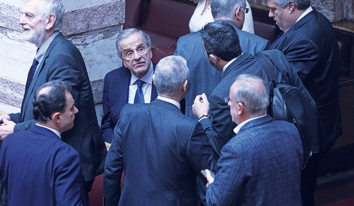 Βαθιά πληγή στη Ν.Δ. αφήνει η τροπολογία για τους μετανάστες