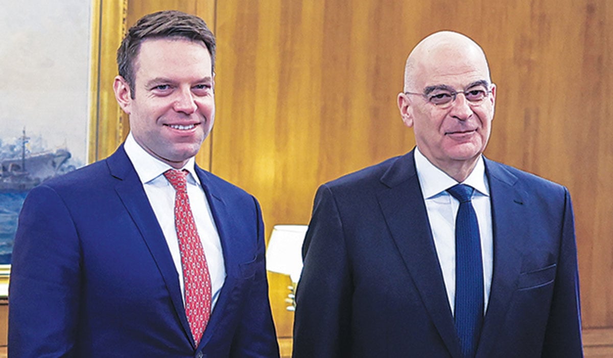 Ενημερώθηκε ο Στ. Κασσελάκης για τα εξοπλιστικά από τον Νίκο Δένδια