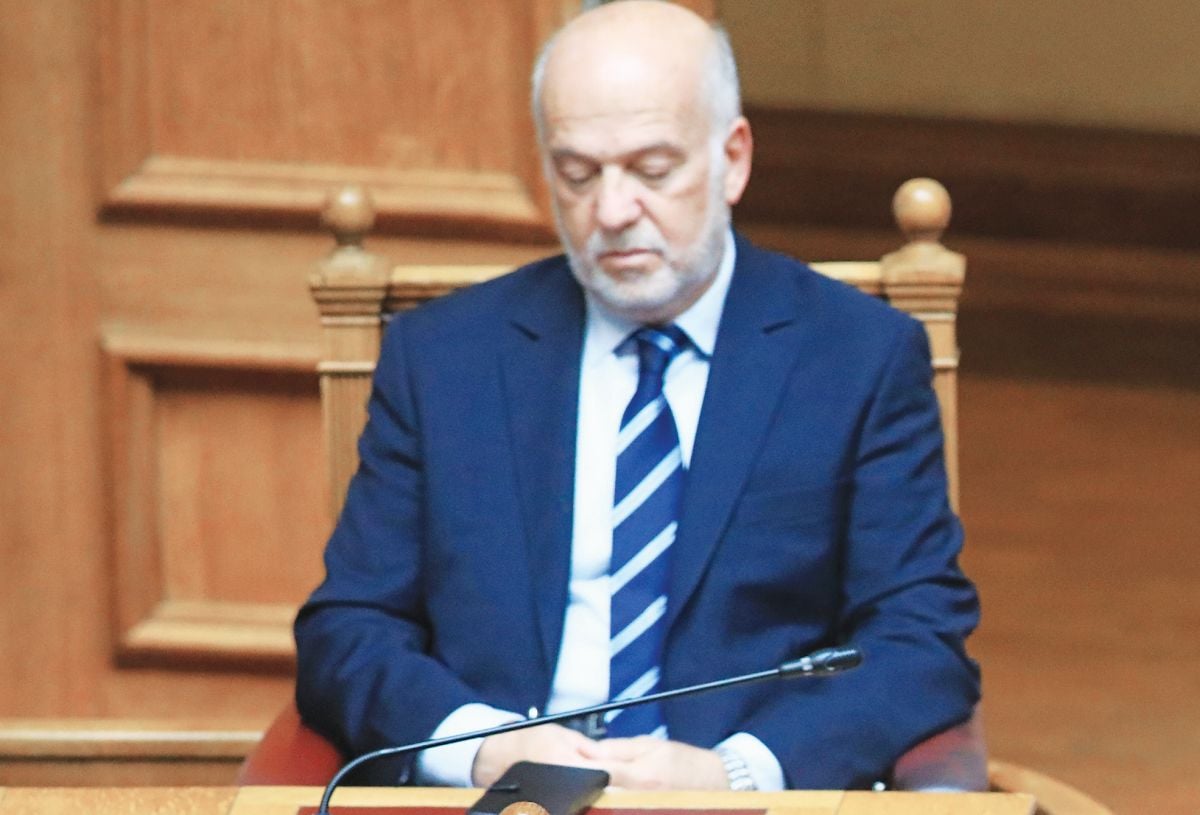 Ο Φλωρίδης, οι μίζες και οι πολιτικοί