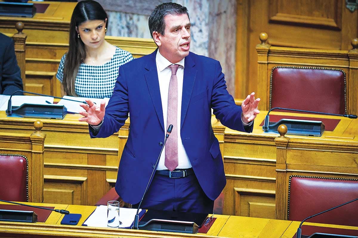 Καιρίδης: Ο Χαφτάρ μάς στέλνει μετανάστες