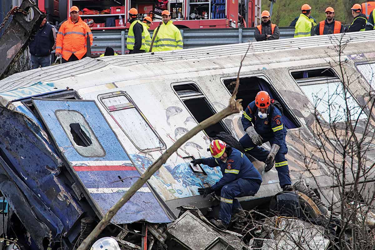 Μηνύουν πυροσβέστες και ιατροδικαστές!