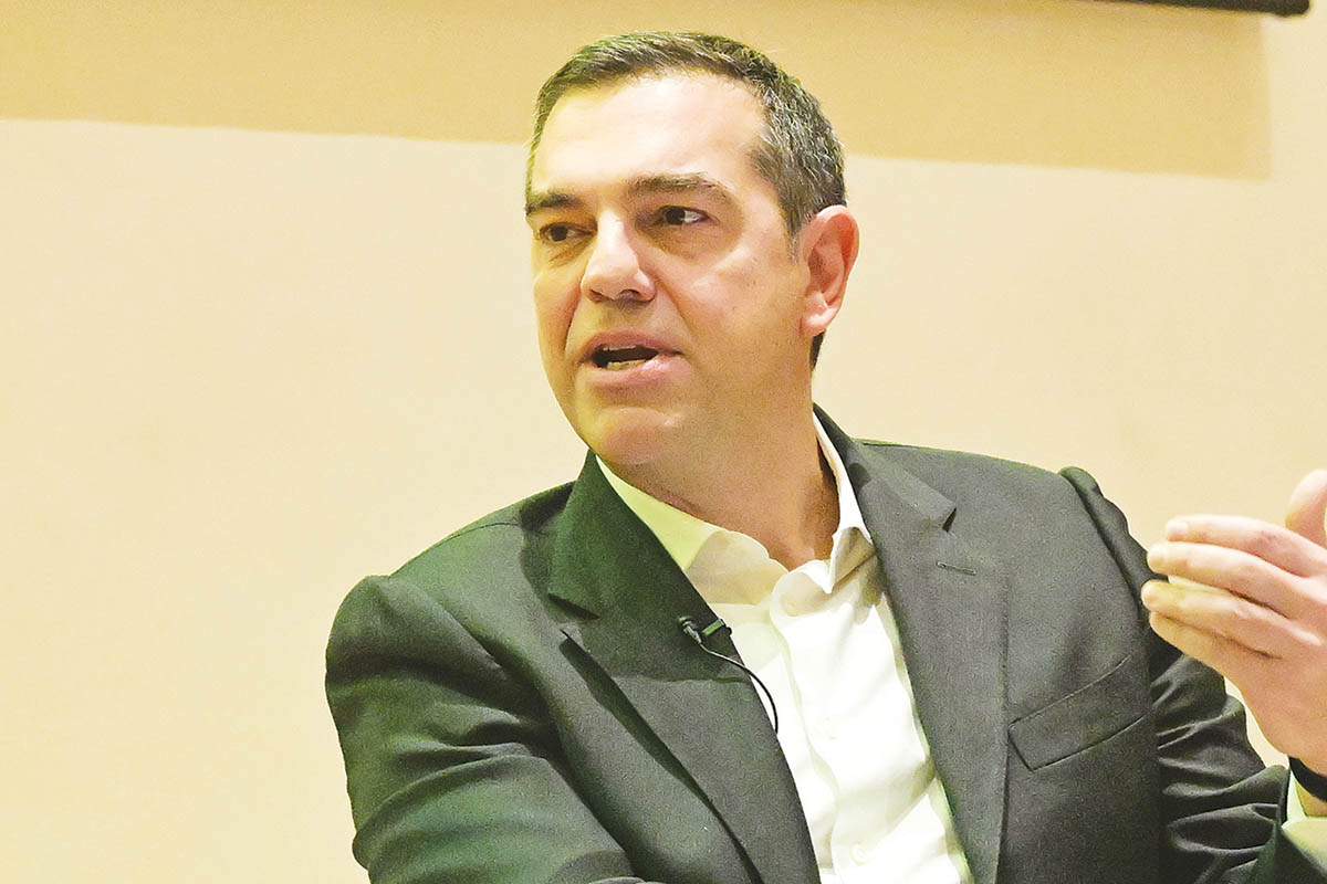 Αλέξης Τσίπρας: Το πολιτικό χαρακίρι ενός ηττοπαθούς ηγέτη