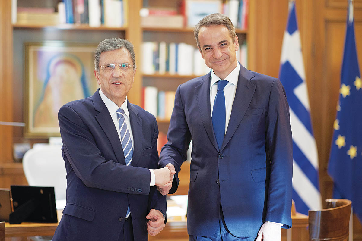 Ο Αυτιάς επιβραβεύτηκε  για τις υπηρεσίες του