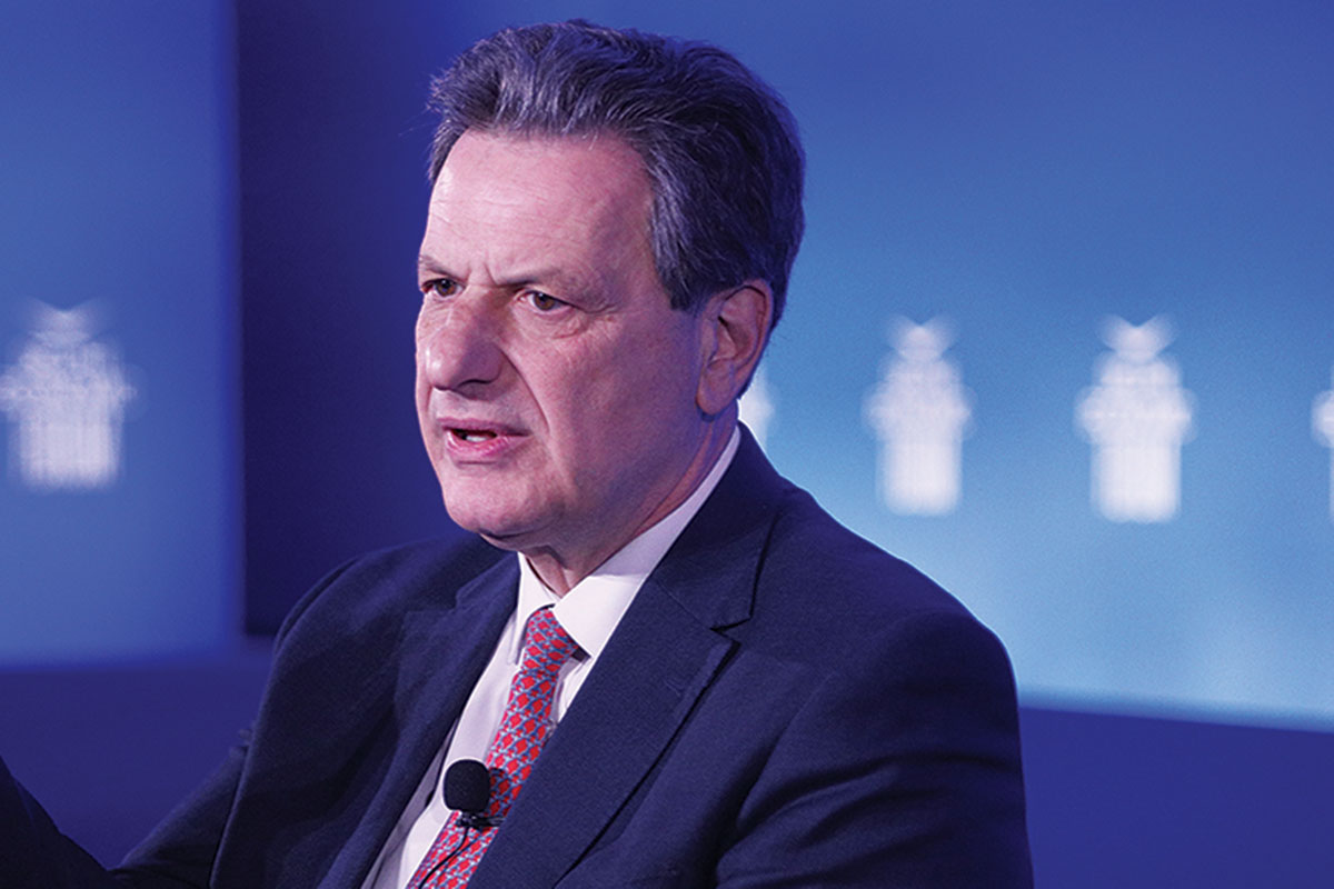 Ο Σκυλακάκης ευτέλισε τη διαβούλευση