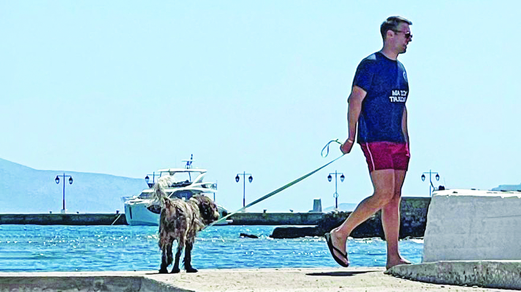Σε δικό του κόσμο στις Σπέτσες ο Στέφανος