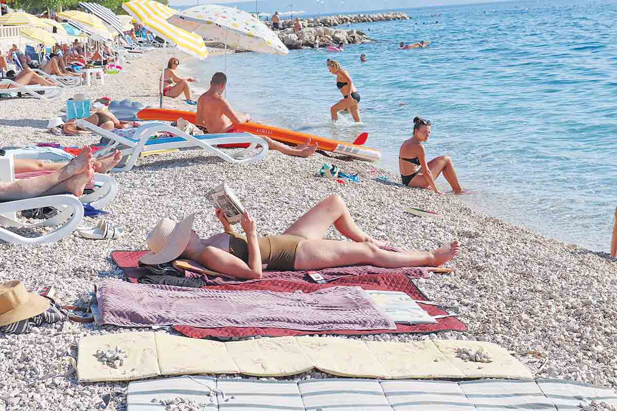 Το 80% των παραλιών έχει ήδη δημοπρατηθεί