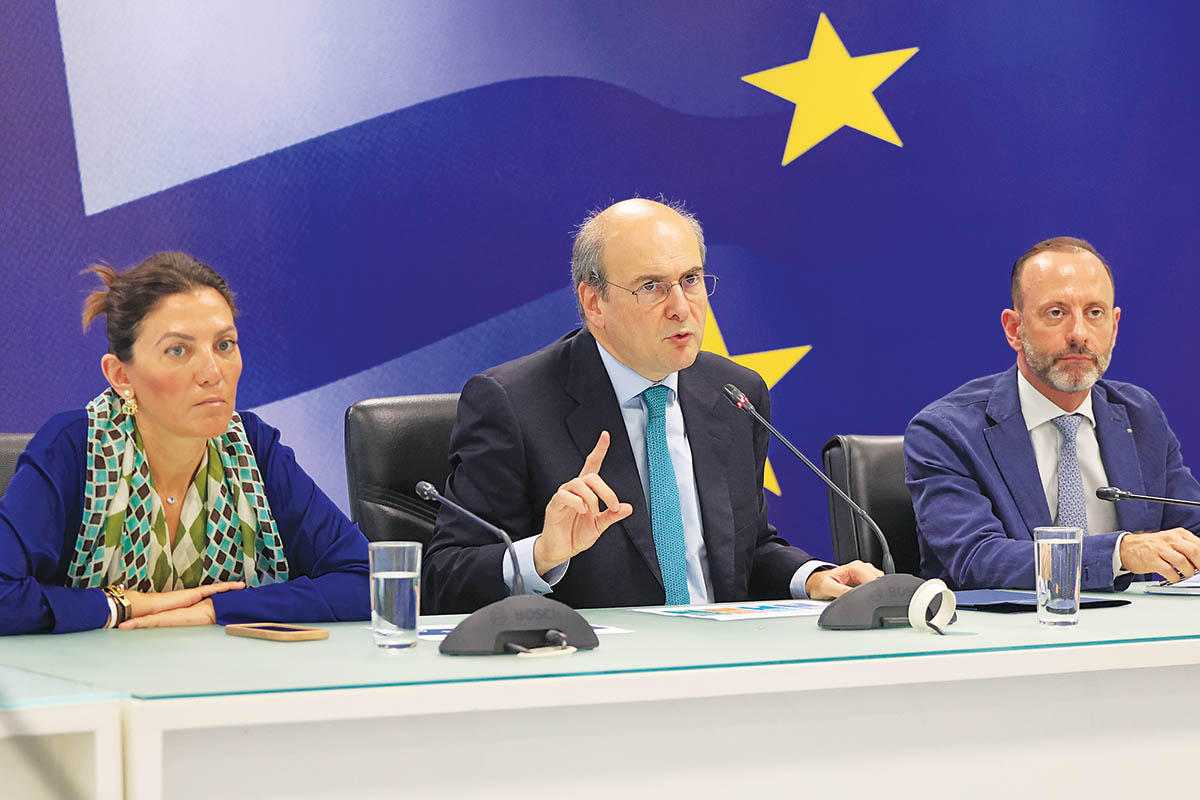 Η οργή οδηγεί σε «λίφτινγκ»