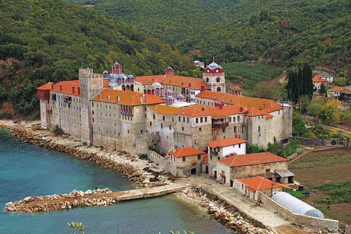 Oι μοναχοί Εσφιγμένου ξανά σε θέση μάχης