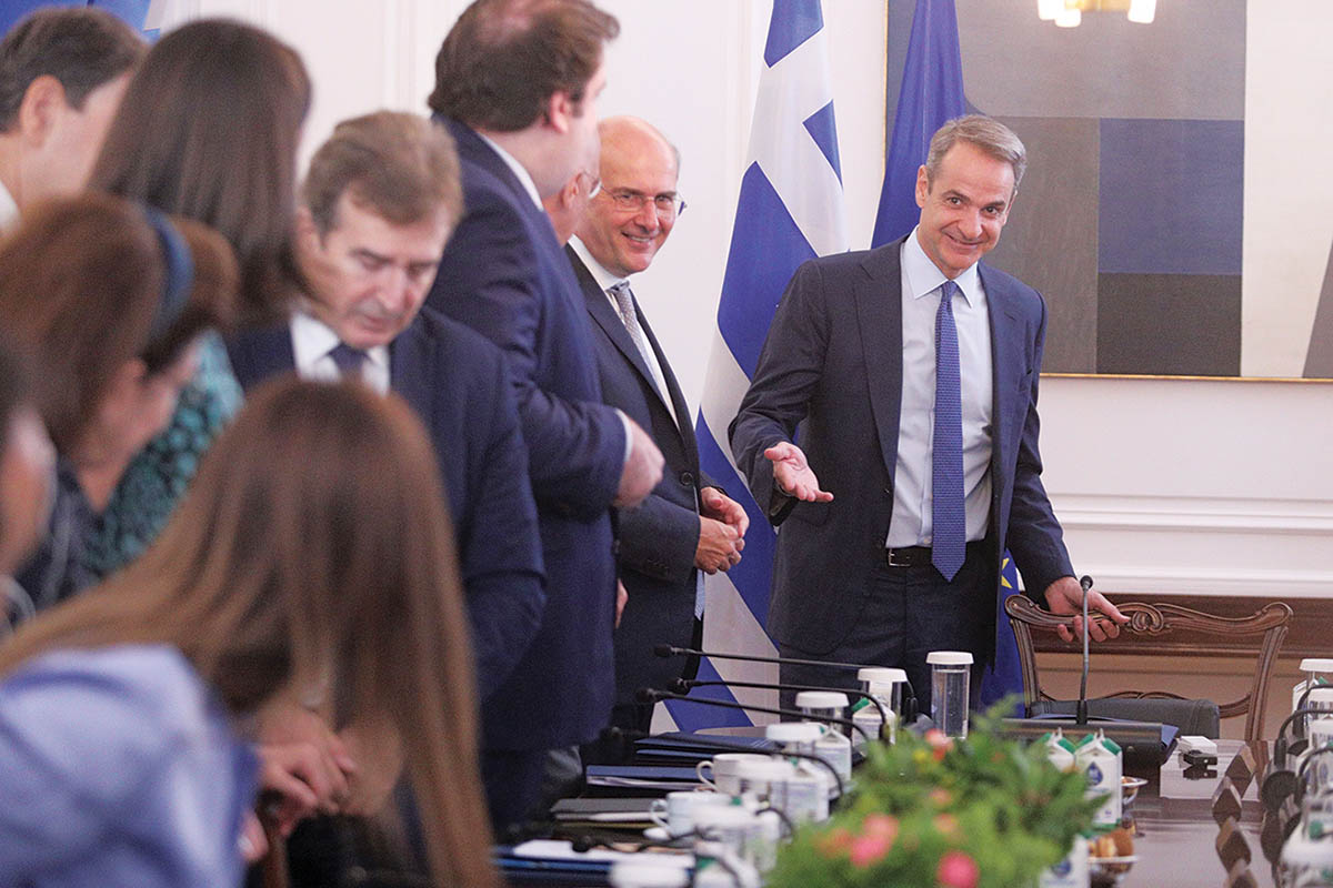 «Κλειστόν»! Πράσινο φως του Μητσοτάκη στους υπουργούς για διακοπές