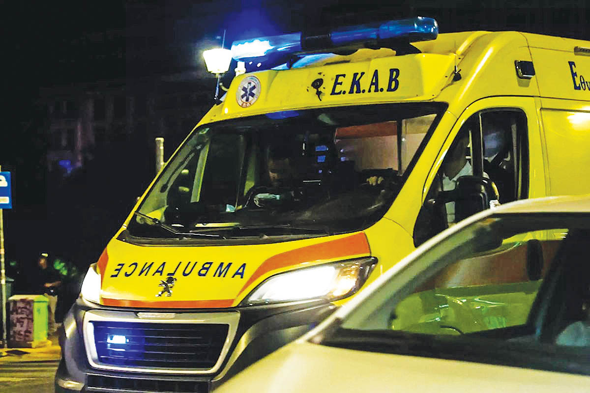Βουλιαγμένη: Μεθυσμένος 21χρονος έπεσε στα βράχια