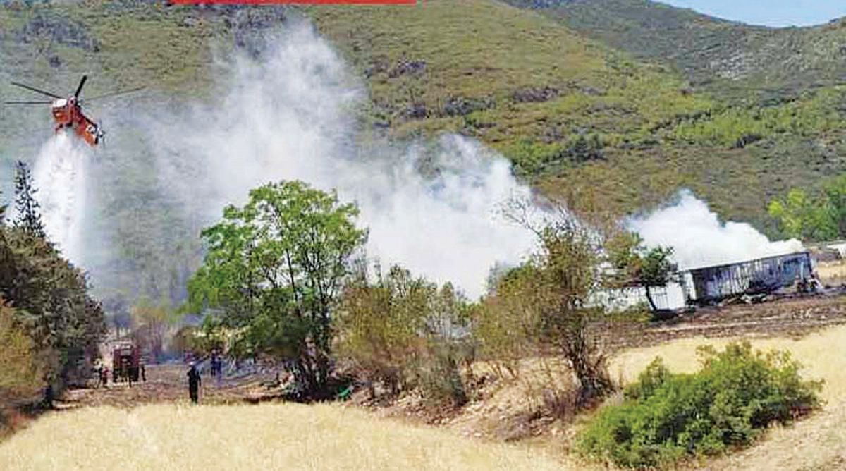 Αμεσα τα ανακλαστικά της Π.Σ. για την πυρκαγιά στον Μαραθώνα