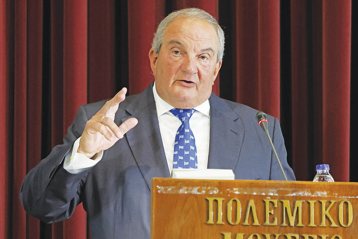 Απαγορευτική η προσφυγή στη Χάγη!