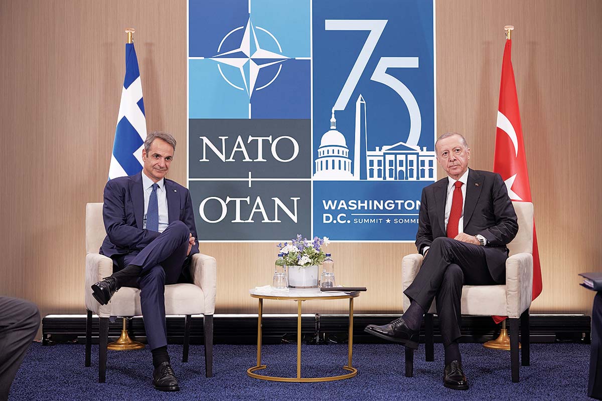 Μητσοτάκης: Πειθήνιο όργανο του Ερντογάν!