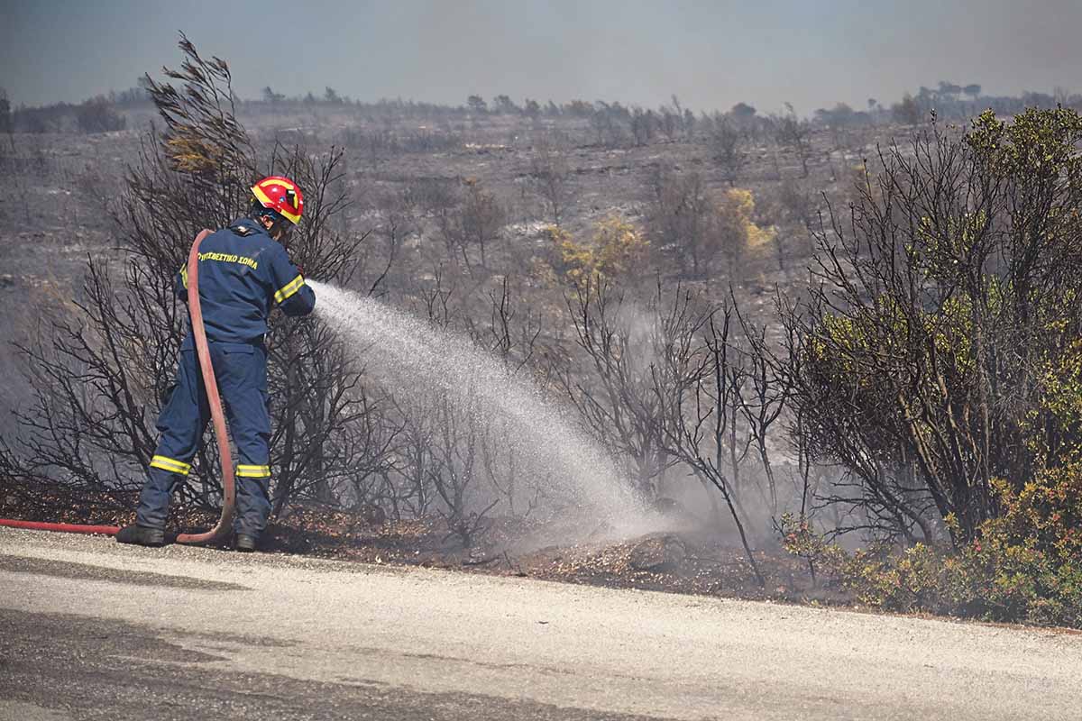 Δέκα υποσχέσεις για την επόμενη μέρα στην Αττική