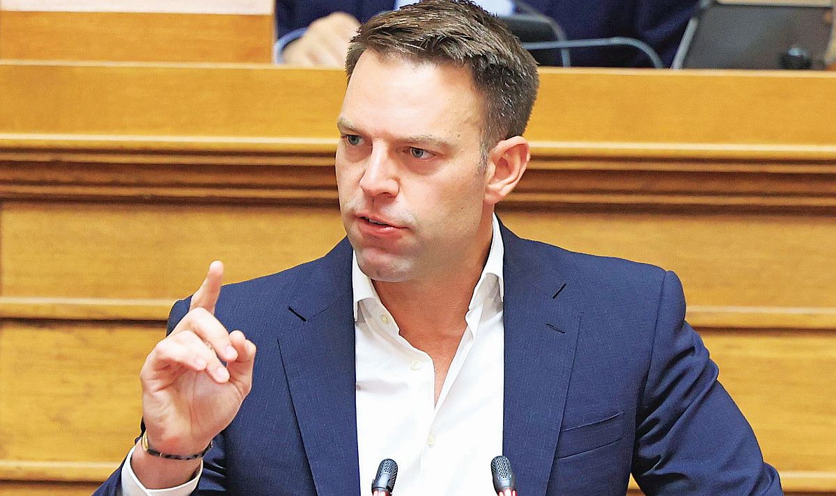 Ο ΣΥΡΙΖΑ ένα βήμα πριν από τη διάλυση