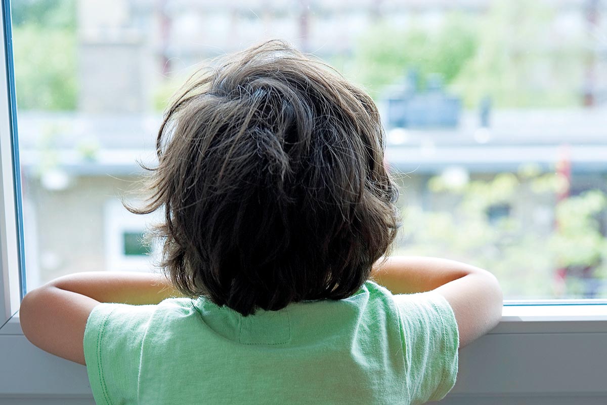 Κρήτη: Γερμανός τουρίστας τύφλα  στο μεθύσι παράτησε τον 9χρονο γιο του